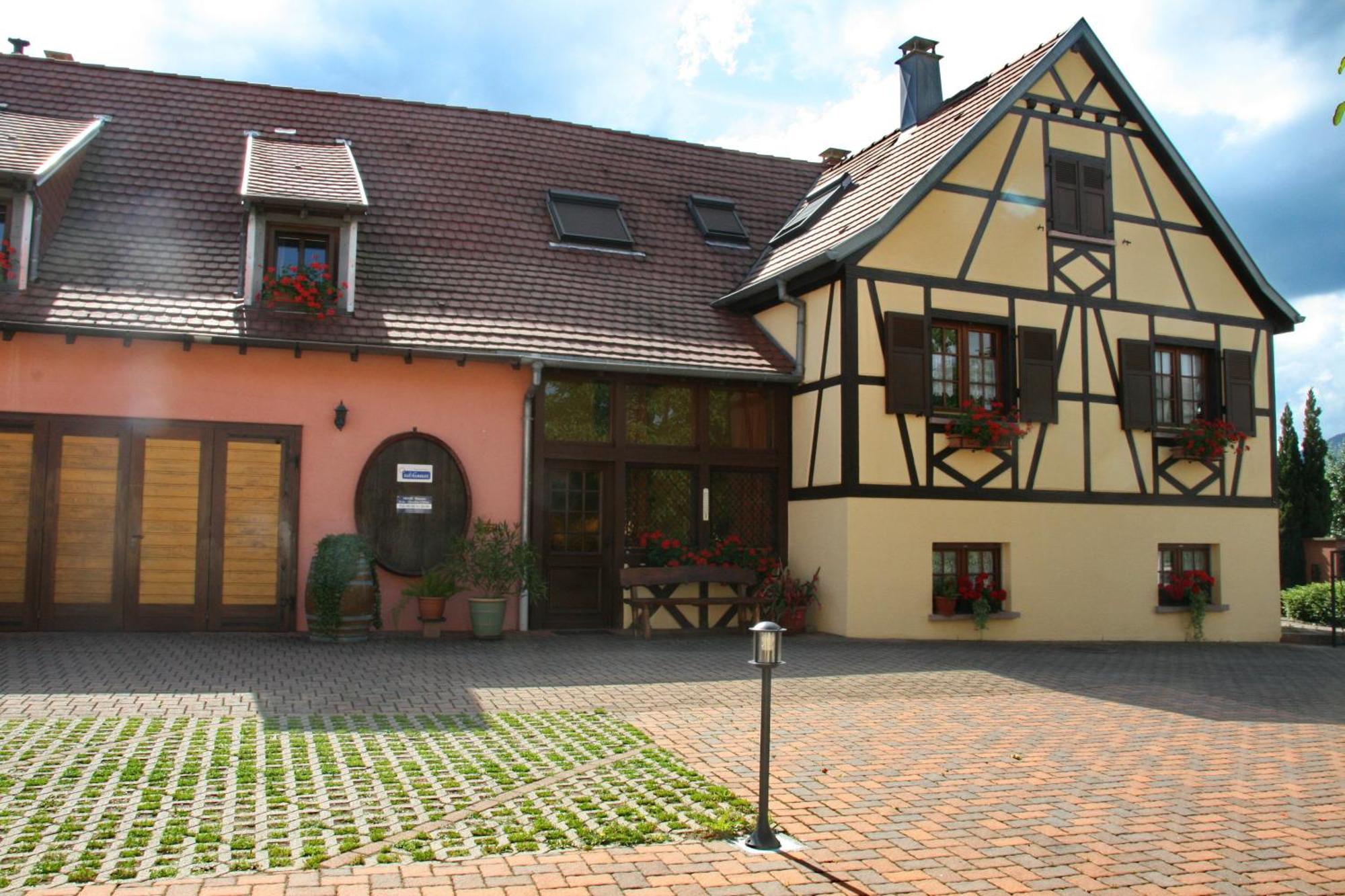Gites Les Cepages Ammerschwihr Exterior foto